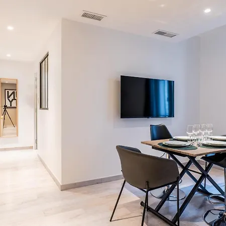 1-br Close To The Beaches * Κάννες