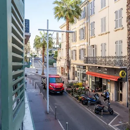 Apartment 1-br Close To The Beaches *