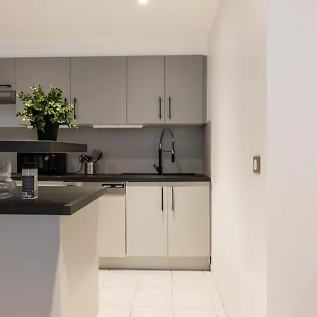 Appartement 1-br Close To The Beaches *