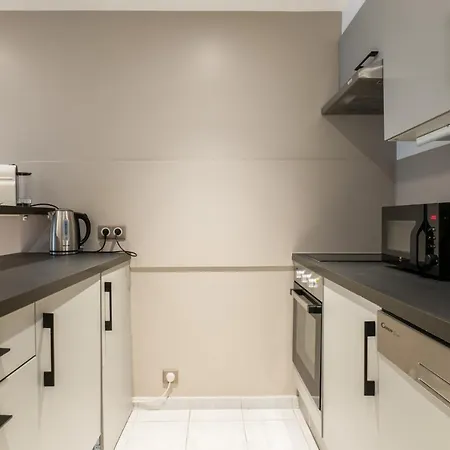 Appartamento 1-br Close To The Beaches Cannes